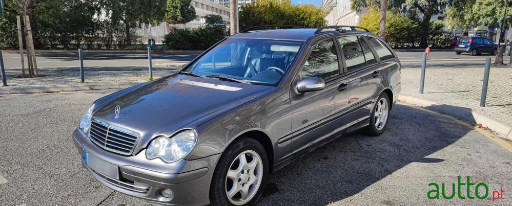 2007' Mercedes-Benz C 220 photo #4