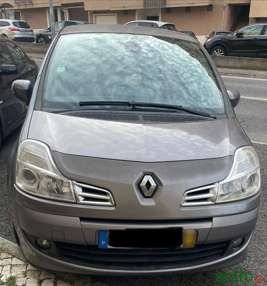 2010' Renault Modus photo #2