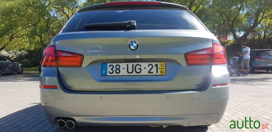2012' BMW 520 photo #4