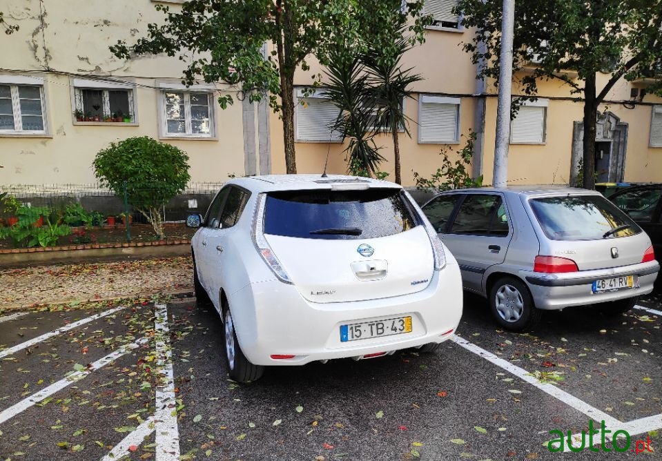 2017' Nissan Leaf photo #3