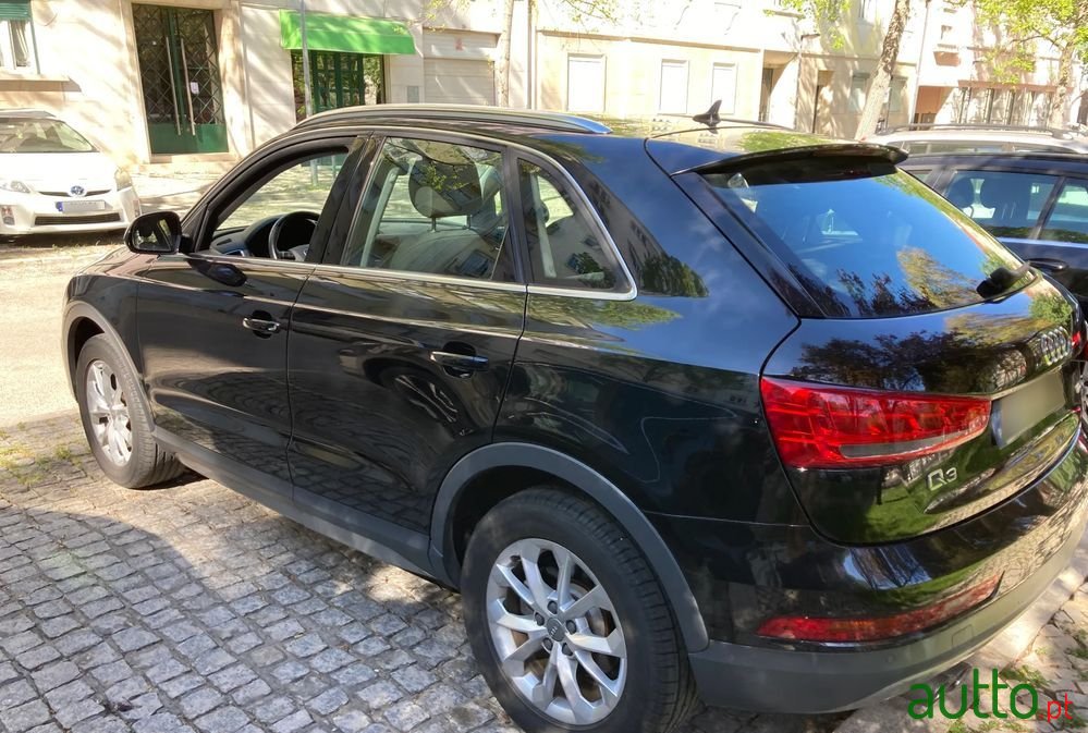 2016' Audi Q3 2.0 Tdi Design photo #3