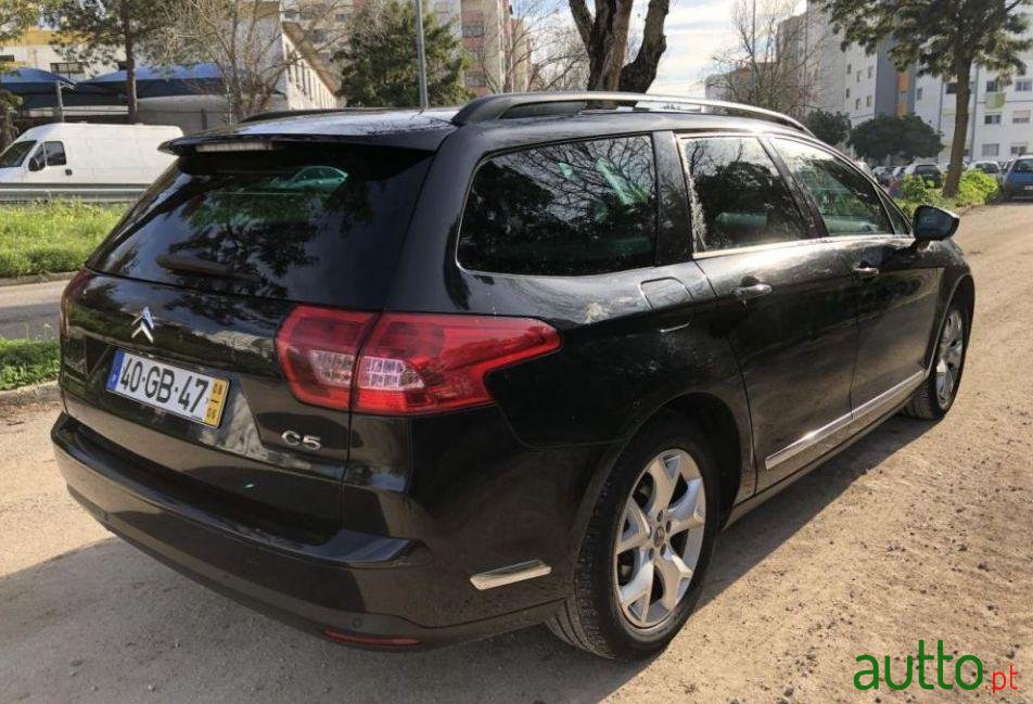 2008' Citroen C5 Tourer 2.0 Hdi Exclusive photo #1