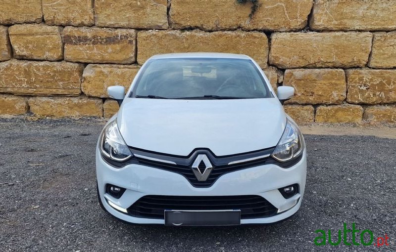 2018' Renault Clio 1.5 Dci Zen photo #2