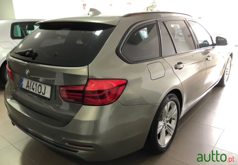 2018' BMW 318 photo #6