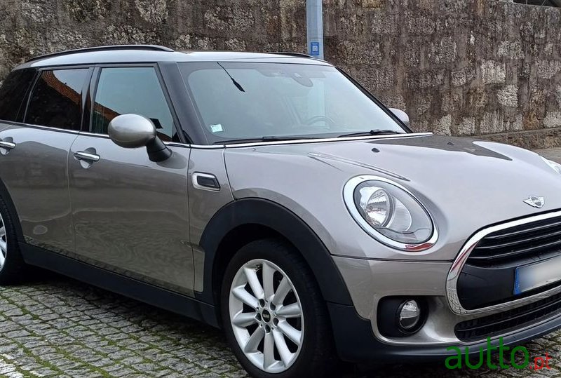 2016' MINI Clubman One D photo #2