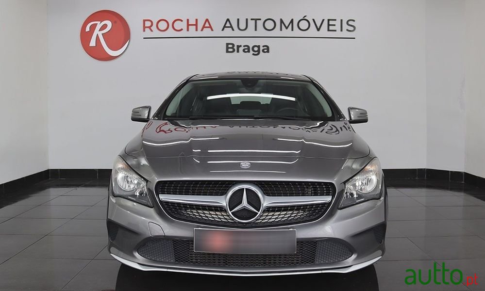 2017' Mercedes-Benz Classe Cla photo #2