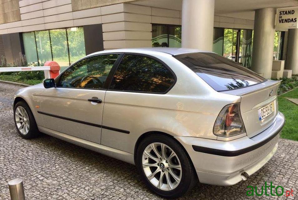 2004' BMW 318 D  Nacional photo #1