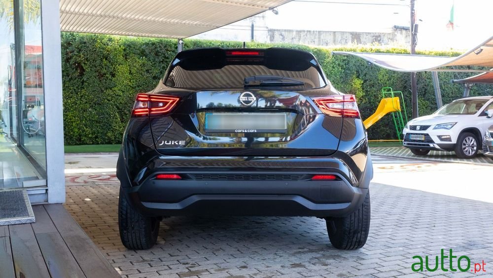 2021' Nissan Juke photo #2