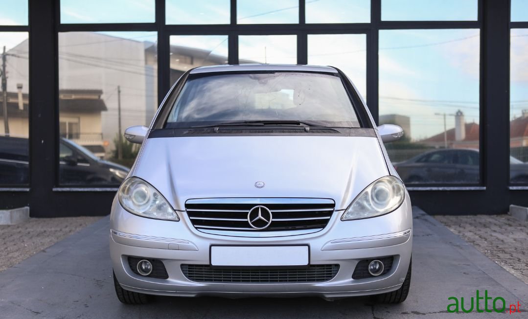 2006' Mercedes-Benz A-180 photo #2