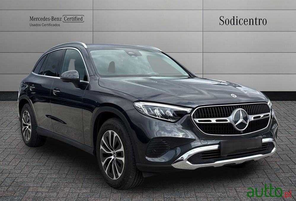 2024' Mercedes-Benz Classe Glc photo #2