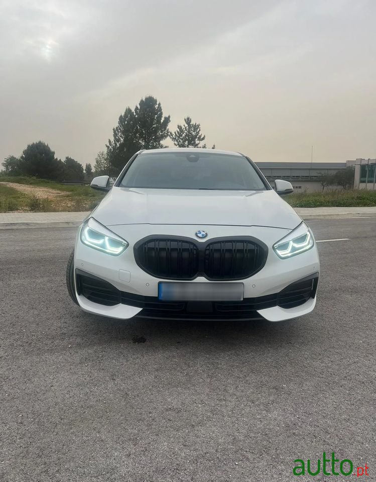 2020' BMW 116 photo #3