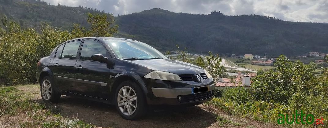2005' Renault Megane photo #3