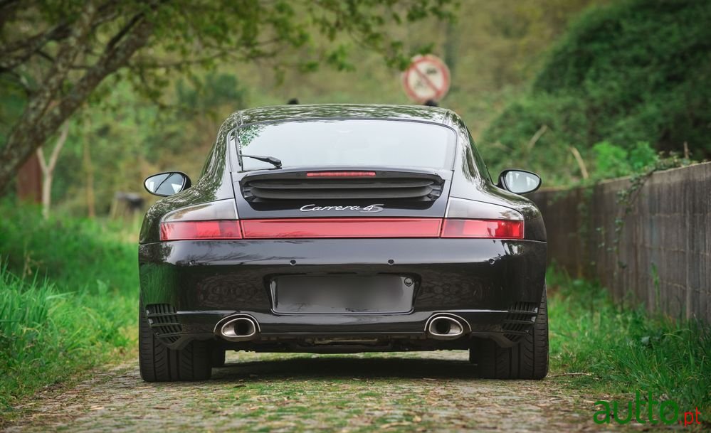 2002' Porsche 996 Carrera 4 S photo #5