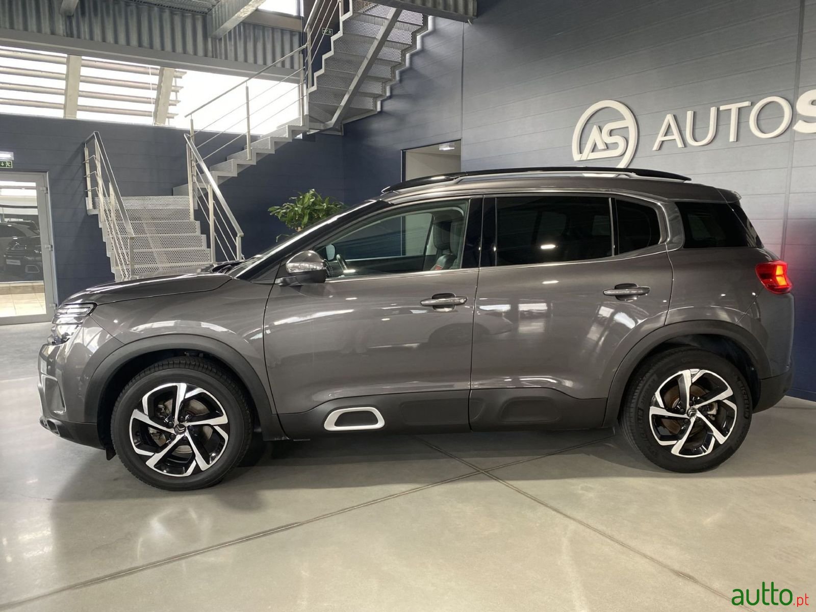 2021' Citroen C5 Aircross photo #2