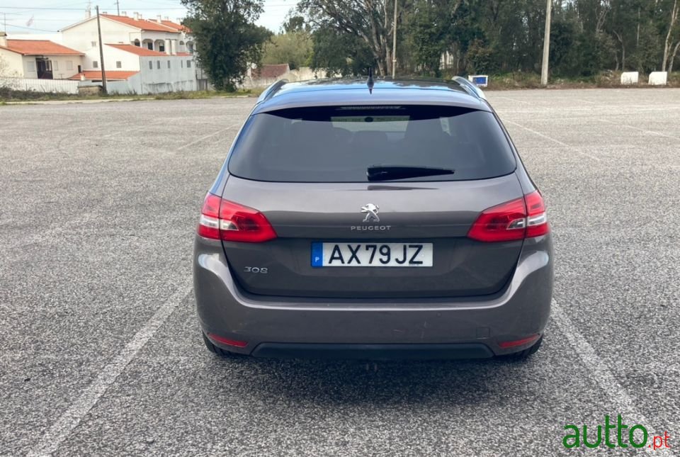 2015' Peugeot 308 Sw photo #5