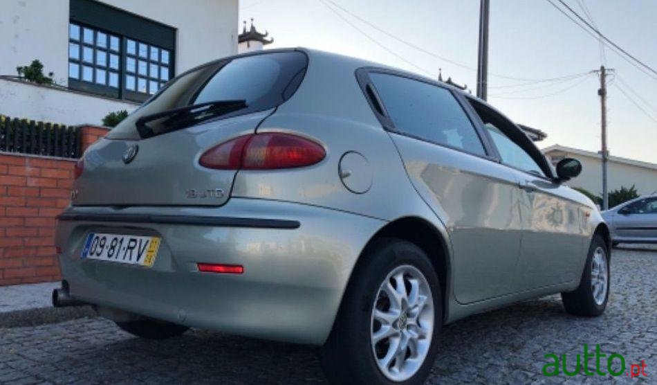 2001' Alfa Romeo 147 1.9 Jtd photo #1
