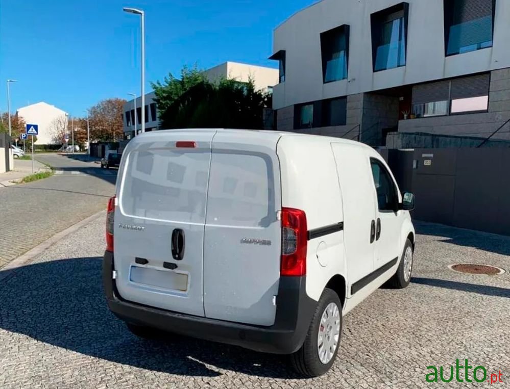 2017' Peugeot Bipper Tepee photo #3