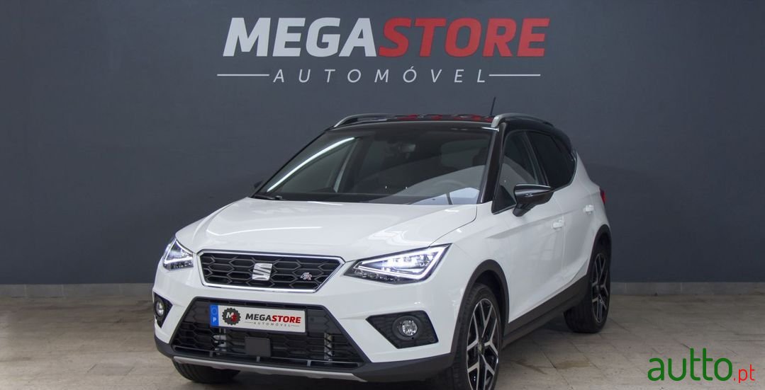 2021' SEAT Arona photo #3