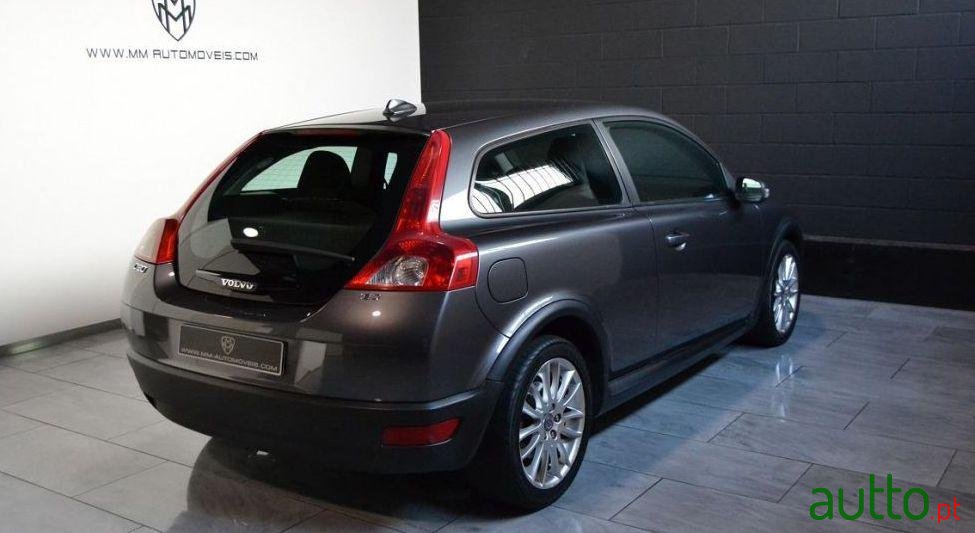 2008' Volvo C30 1.6 D Nível 2 photo #2