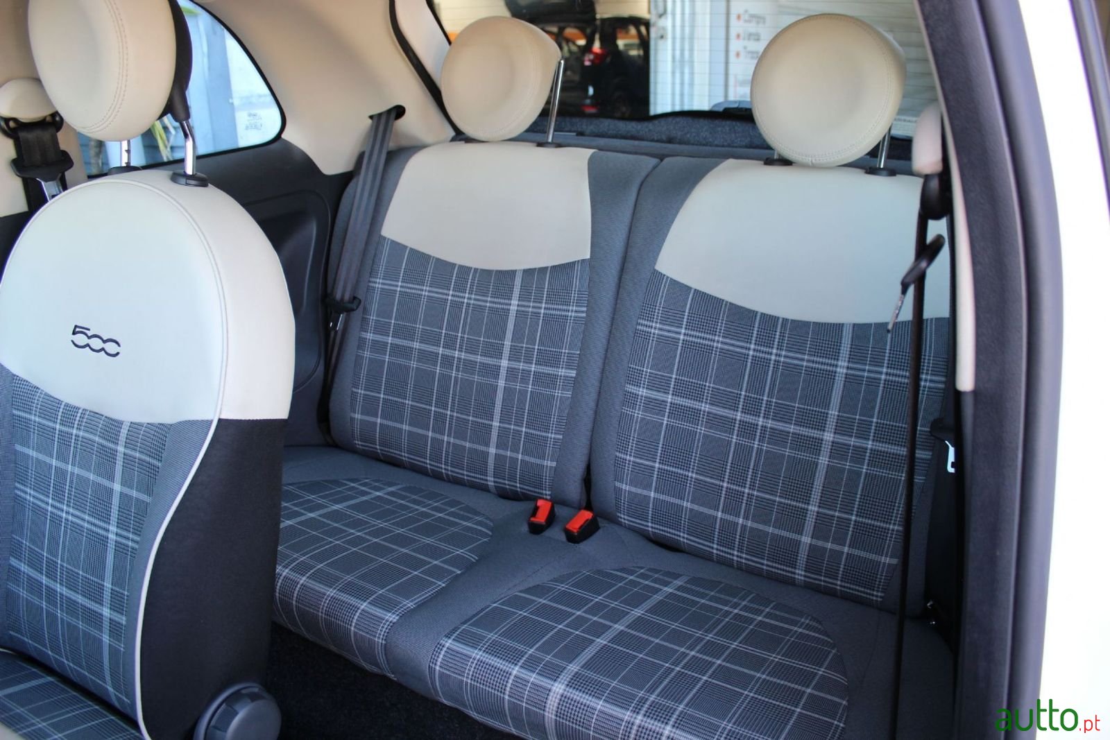 2015' Fiat 500 photo #5