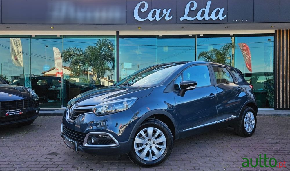 2016' Renault Captur 1.5 Dci photo #1