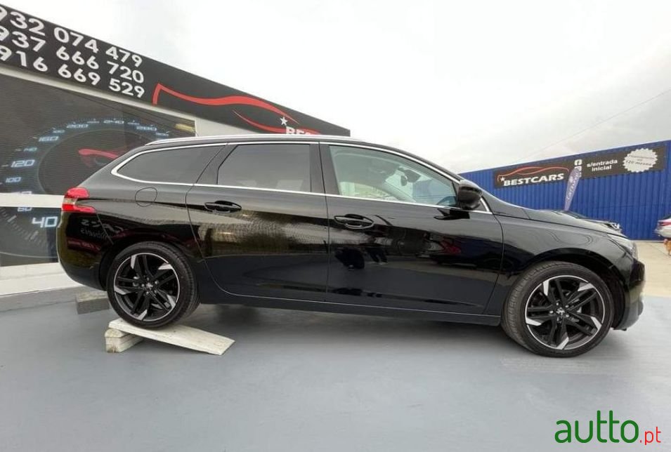 2017' Peugeot 308 Sw photo #4