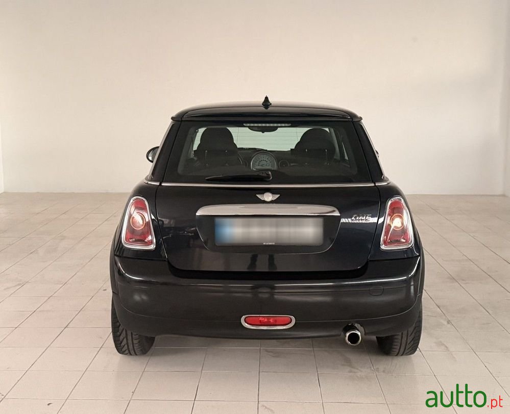 2008' MINI One 3 Portas photo #2