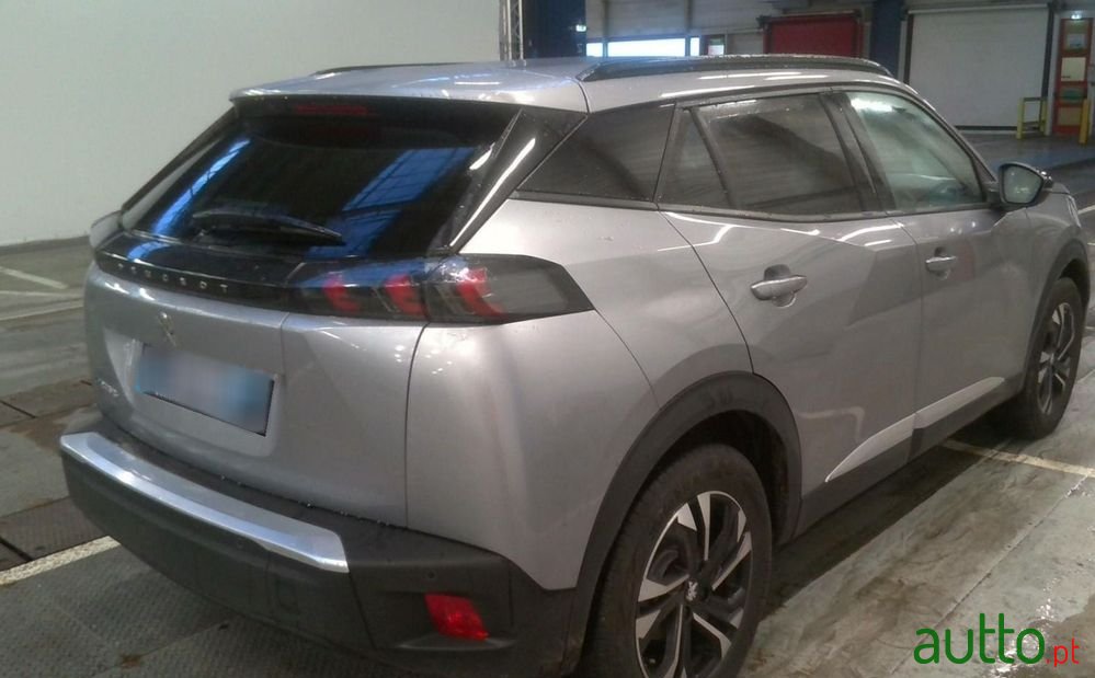 2022' Peugeot e-2008 50 Kwh Allure Pack photo #2