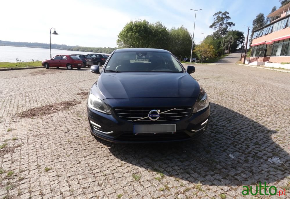 2013' Volvo V60 photo #2