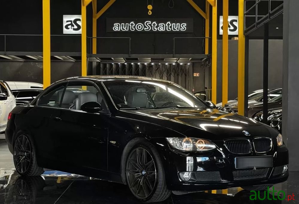 2008' BMW Série 3 I Cabrio photo #2