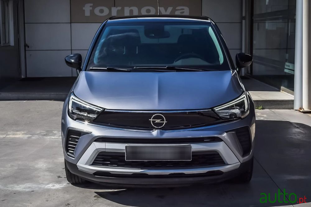 2022' Opel Crossland 1.2 Design & Tech photo #1