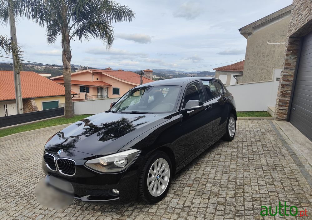 2013' BMW 116 I Urban Line photo #1