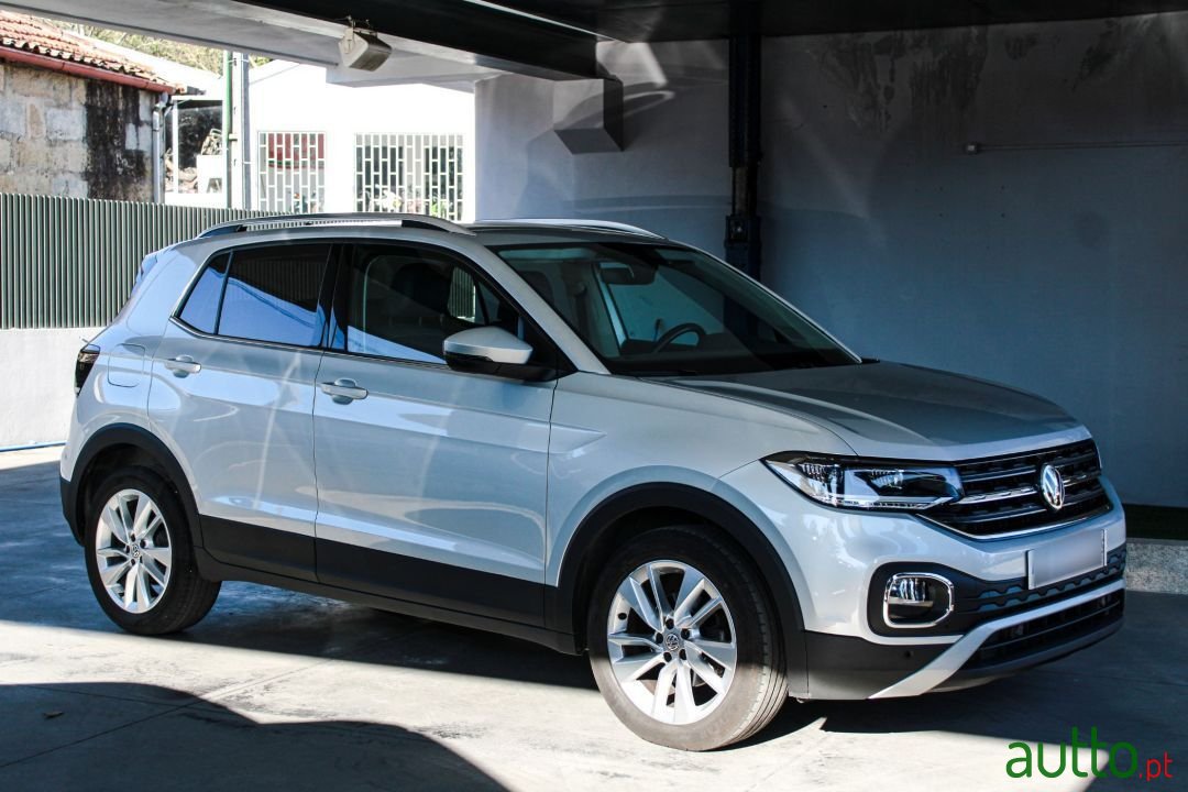 2020' Volkswagen T-Cross photo #5