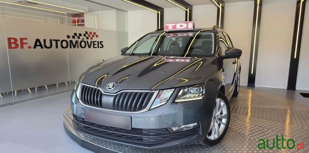 2017' Skoda Octavia Break photo #1