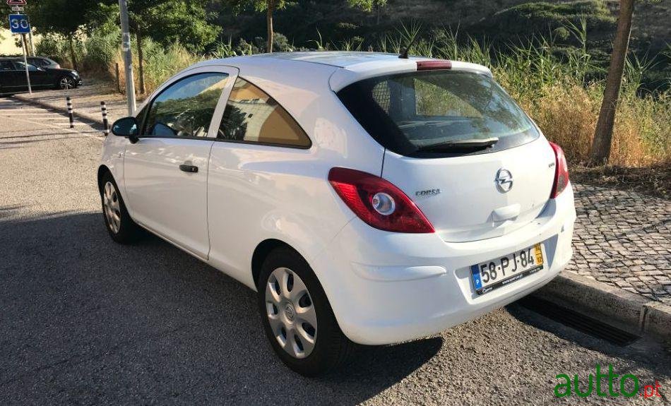 2014' Opel Corsa D Van 1.3 Cdti photo #1