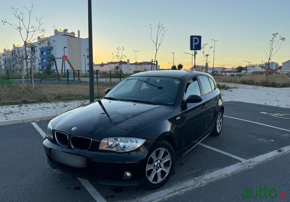 2005' BMW Série 1 I photo #1