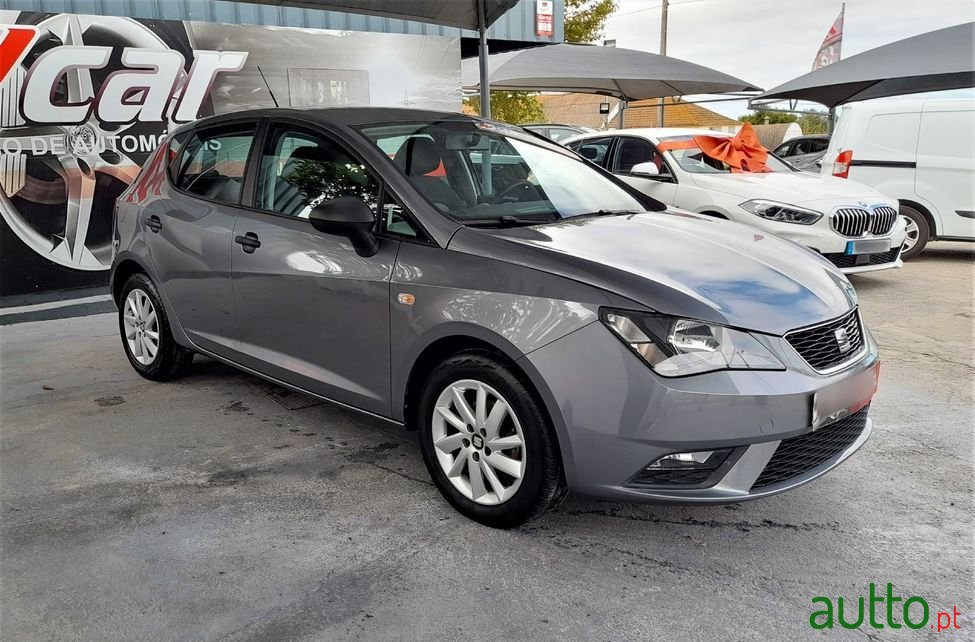 2016' SEAT Ibiza photo #3