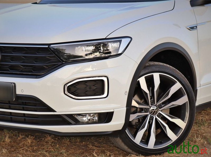 2020' Volkswagen T-Roc Cabrio photo #6