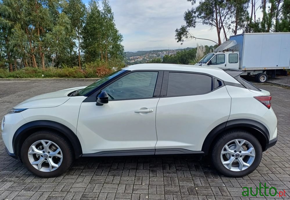2022' Nissan Juke 1.0 Dig-T Acenta photo #2