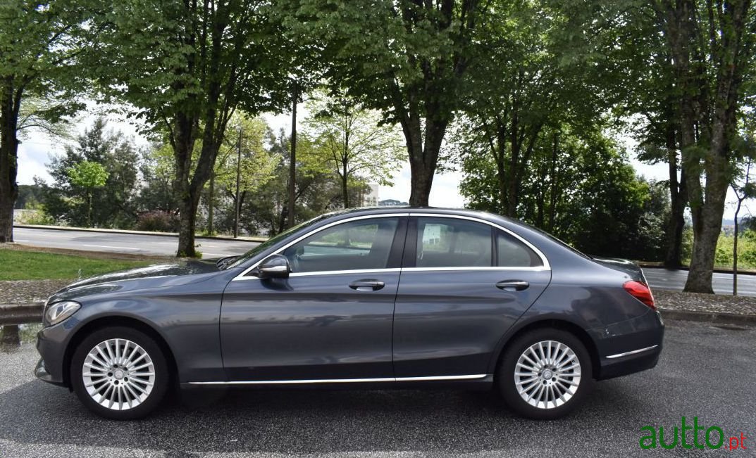 2014' Mercedes-Benz C-220 photo #2