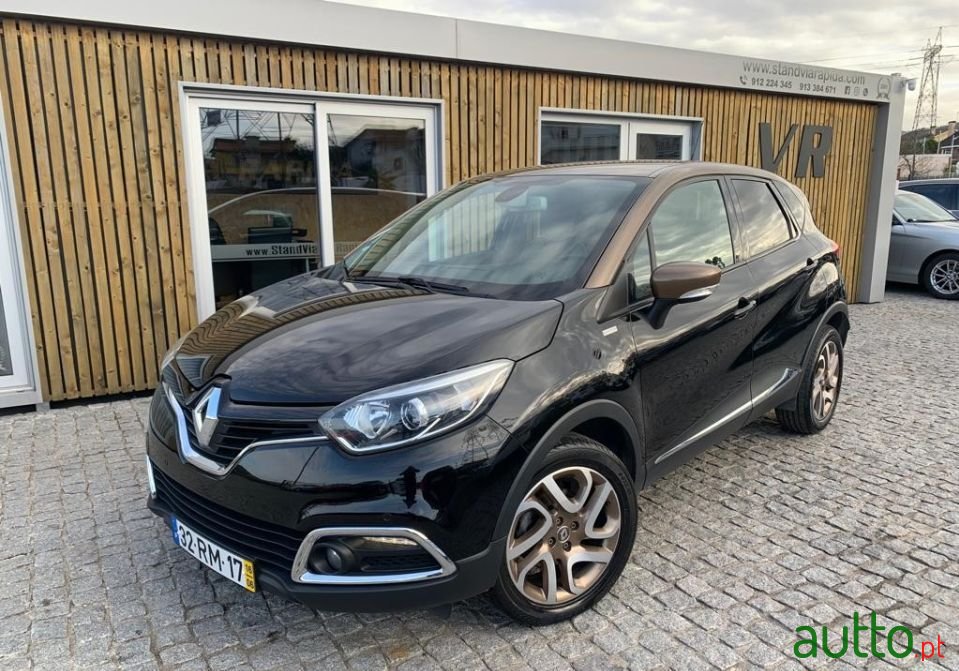 2016' Renault Captur photo #1