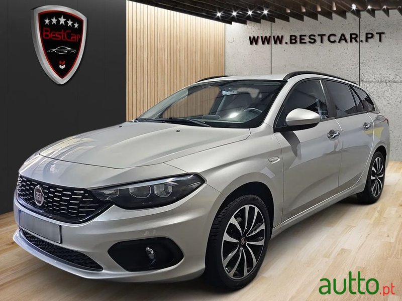 2020' Fiat Tipo Sedan photo #1