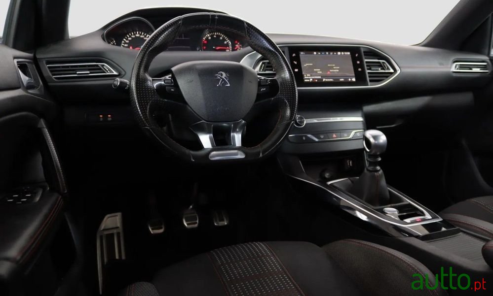 2016' Peugeot 308 Sw photo #3