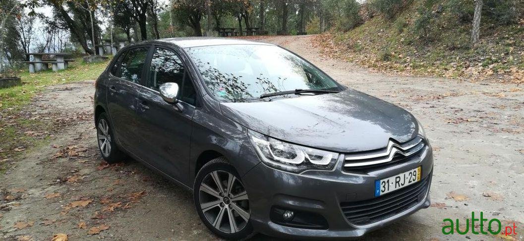 2015' Citroen C4 photo #3