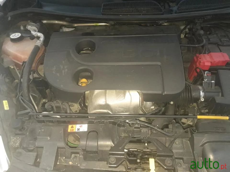 2014' Ford Fiesta photo #6