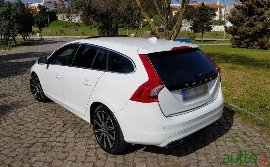 2014' Volvo V60 photo #3
