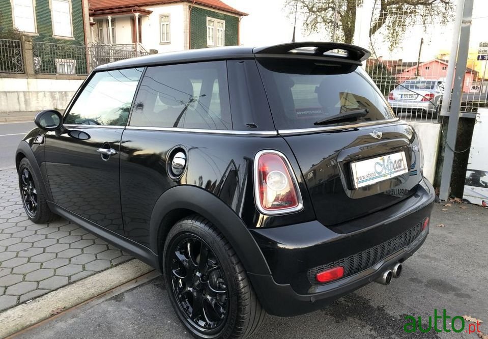 2009' MINI Cooper photo #6