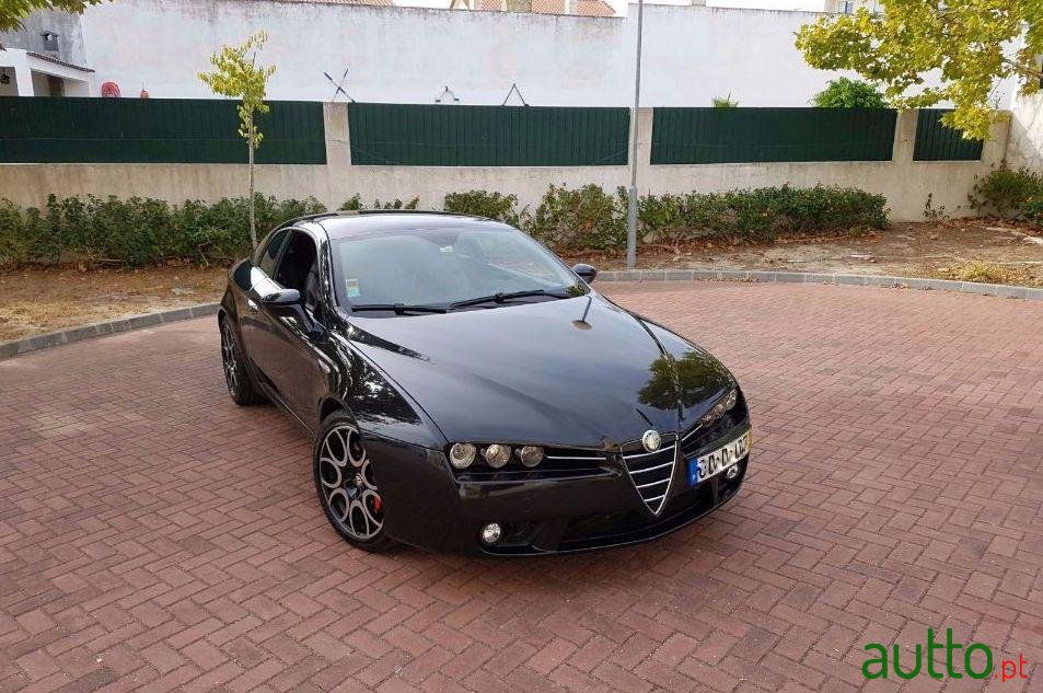 2010' Alfa Romeo Brera 2.4 Jtdm photo #1