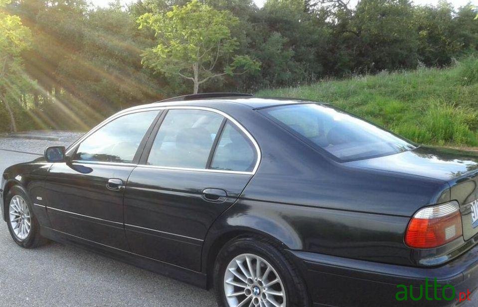 2002' BMW 520 D photo #2