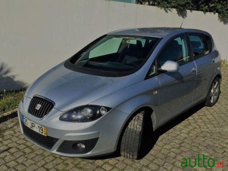 2010' SEAT Altea photo #3